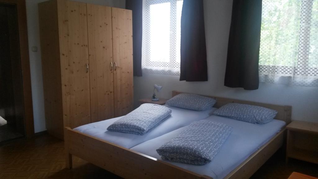 Gassnerwirt Radfeld Hotel Ruang foto